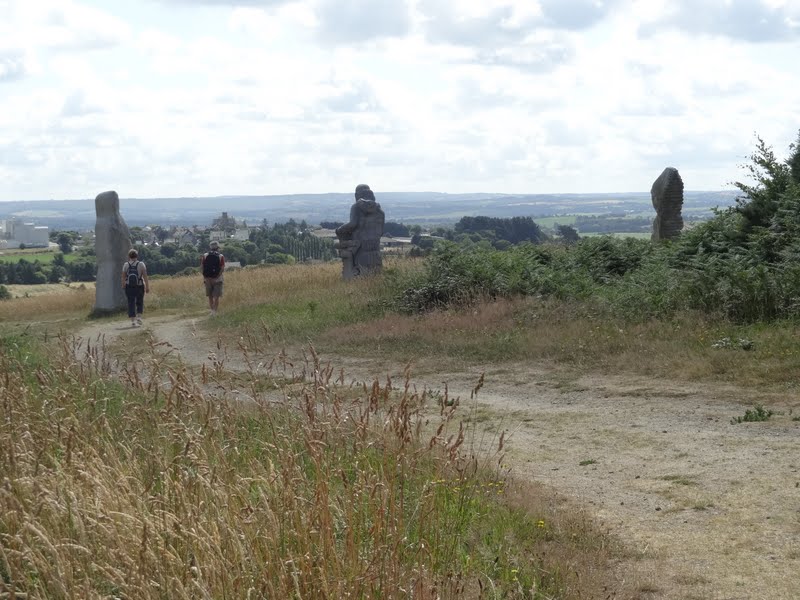 2092-2015-07-05-la-vallee-des-saints-018