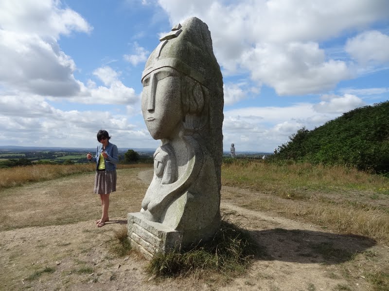 2095-2015-07-05-la-vallee-des-saints-027