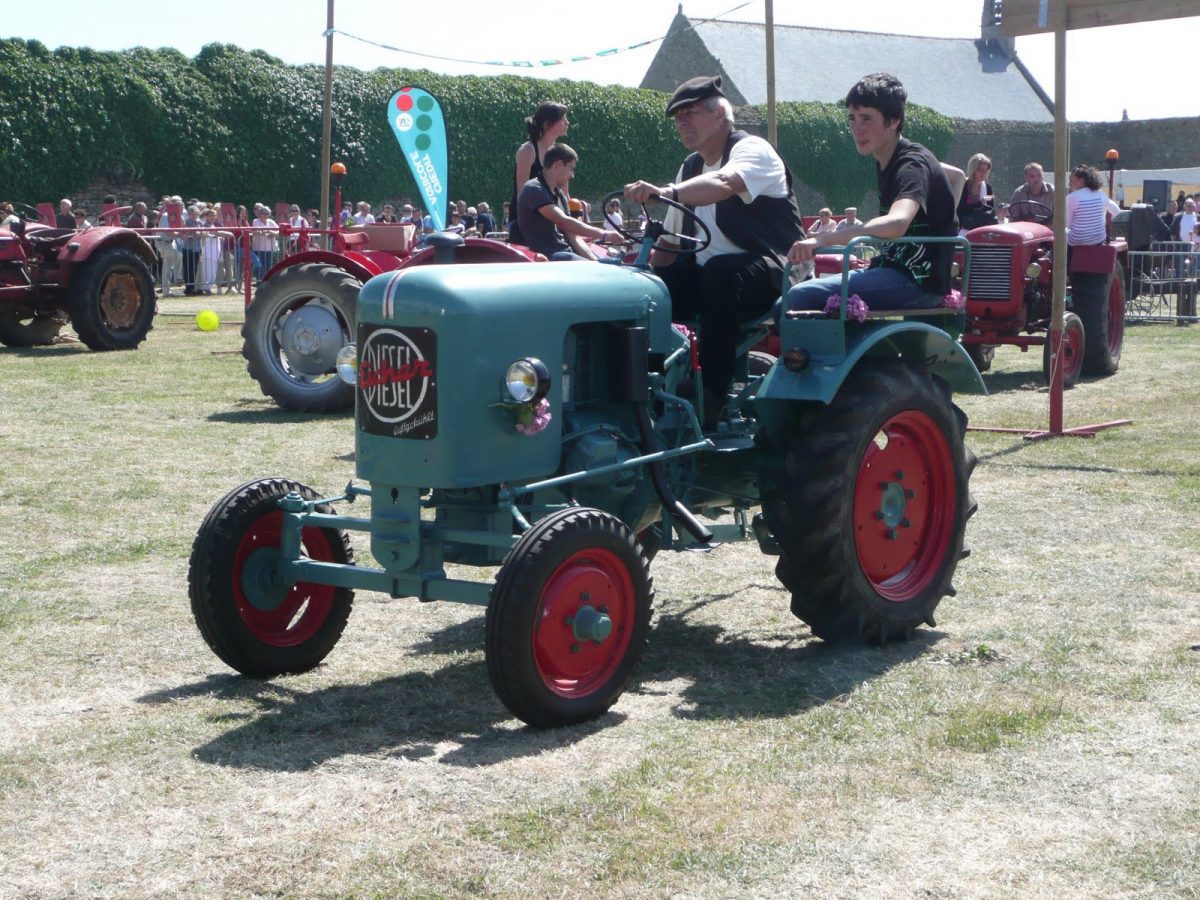 Exposition vieux tracteurs